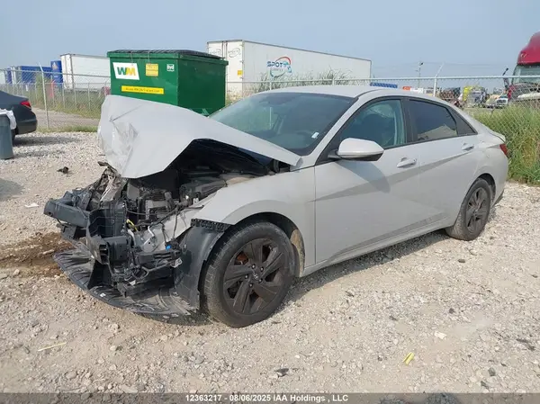 KMHLM4AG4MU075489 2021 HYUNDAI ELANTRA - Image 2