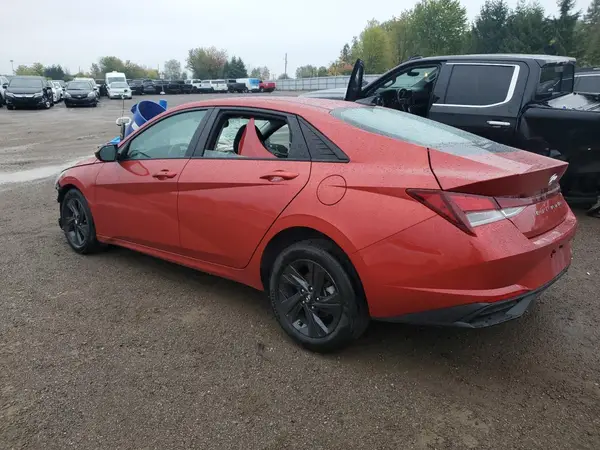 KMHLM4AG4MU081793 2021 HYUNDAI ELANTRA - Image 2