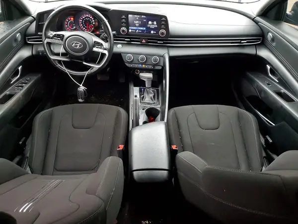 KMHLM4AG4MU097041 2021 HYUNDAI ELANTRA - Image 8