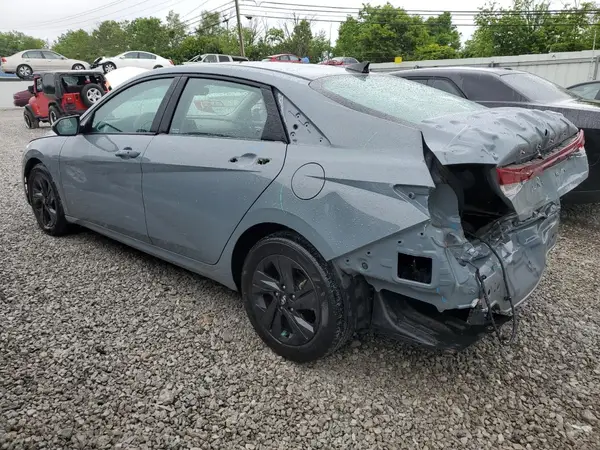 KMHLM4AG4MU109043 2021 HYUNDAI ELANTRA - Image 2