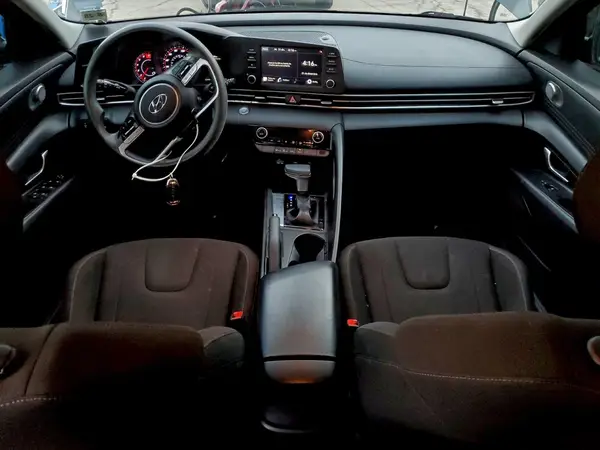 KMHLM4AG4MU114162 2021 HYUNDAI ELANTRA - Image 8