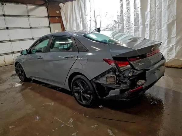 KMHLM4AG4MU124769 2021 HYUNDAI ELANTRA - Image 2