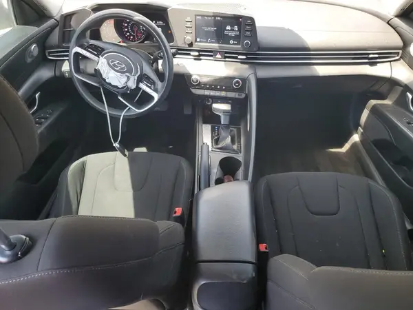 KMHLM4AG4MU140325 2021 HYUNDAI ELANTRA - Image 8
