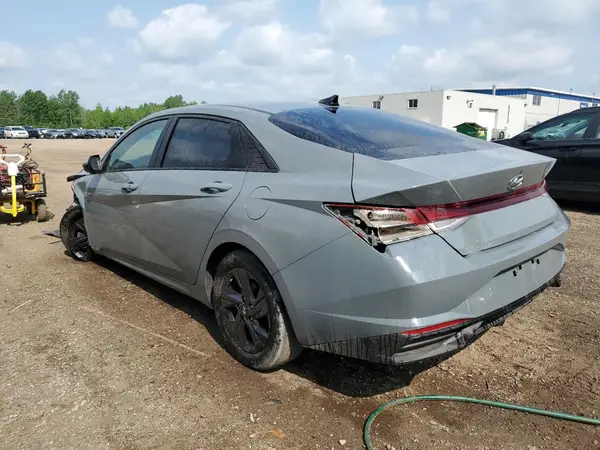 KMHLM4AG4MU145556 2021 HYUNDAI ELANTRA - Image 2