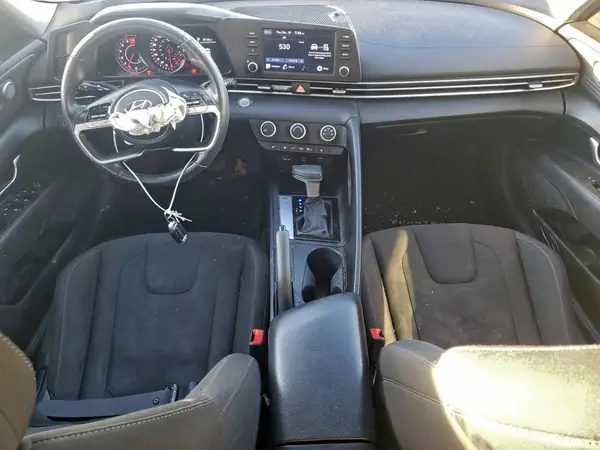 KMHLM4AG4MU153768 2021 HYUNDAI ELANTRA - Image 8