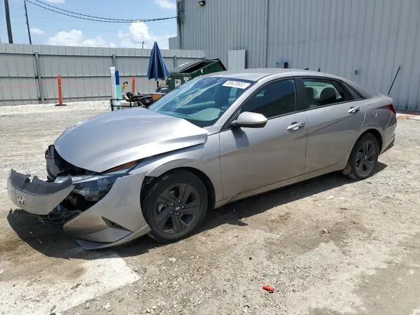 KMHLM4AG4MU156640 2021 HYUNDAI ELANTRA - Image 1