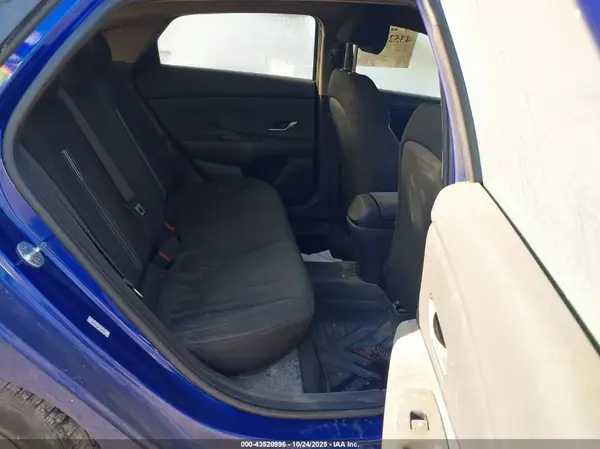 KMHLM4AG4MU162325 2021 HYUNDAI ELANTRA - Image 8