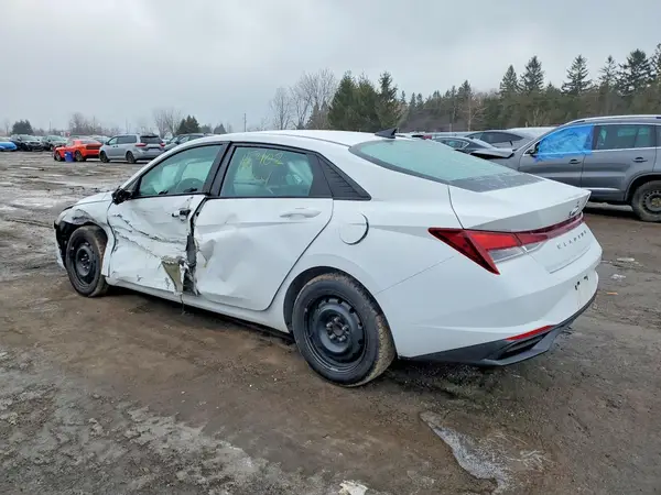 KMHLM4AG4MU166679 2021 HYUNDAI ELANTRA - Image 2