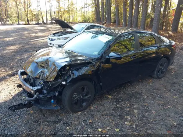KMHLM4AG4MU182915 2021 HYUNDAI ELANTRA - Image 2