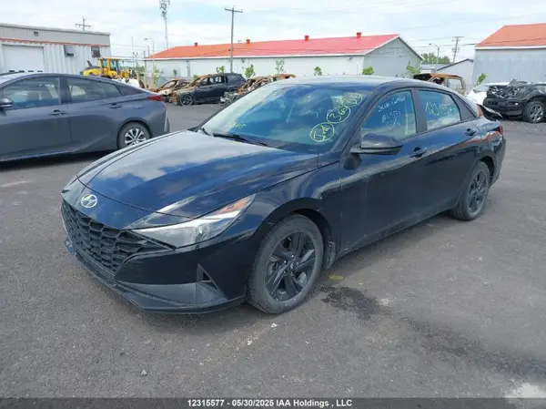 KMHLM4AG4MU185278 2021 HYUNDAI ELANTRA - Image 2