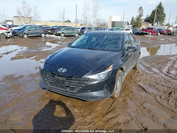 KMHLM4AG4NU215638 2022 HYUNDAI ELANTRA - Image 2