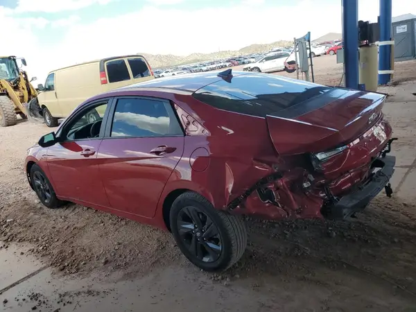 KMHLM4AG4NU219057 2022 HYUNDAI ELANTRA - Image 2