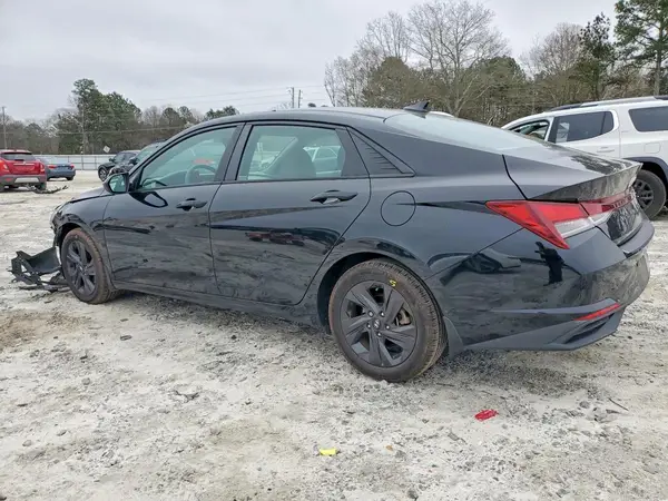 KMHLM4AG4NU244590 2022 HYUNDAI ELANTRA - Image 2
