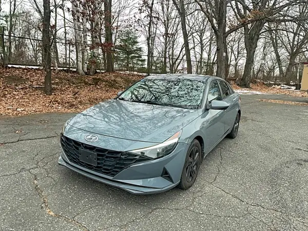 KMHLM4AG4NU245125 2022 HYUNDAI ELANTRA - Image 2
