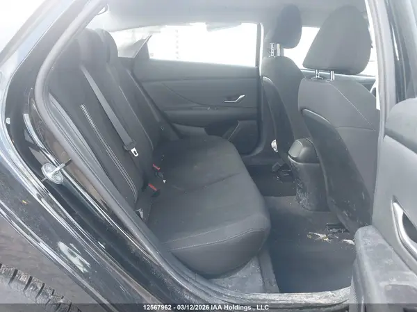 KMHLM4AG4NU248686 2022 HYUNDAI ELANTRA - Image 8