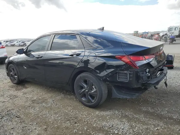 KMHLM4AG4NU259381 2022 HYUNDAI ELANTRA - Image 2