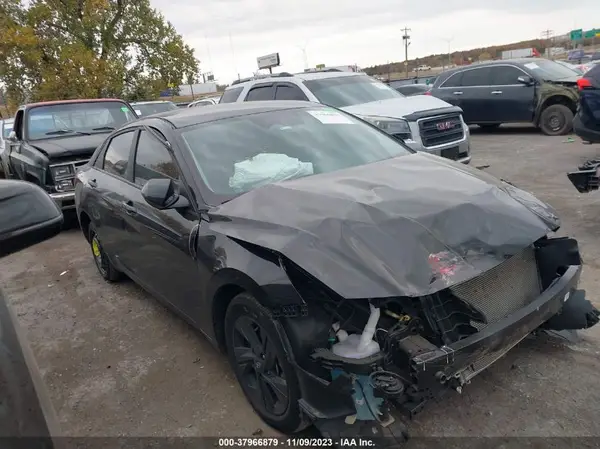KMHLM4AG4NU265665 2022 HYUNDAI ELANTRA - Image 1