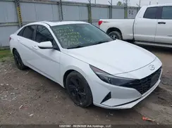 KMHLM4AG4NU276651 2022 HYUNDAI ELANTRA