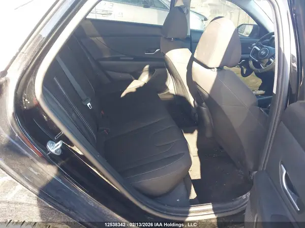KMHLM4AG4NU287519 2022 HYUNDAI ELANTRA - Image 8