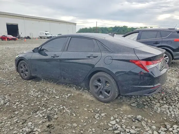 KMHLM4AG4NU291389 2022 HYUNDAI ELANTRA - Image 2