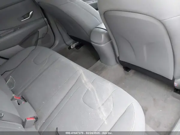 KMHLM4AG4NU297158 2022 HYUNDAI ELANTRA - Image 8
