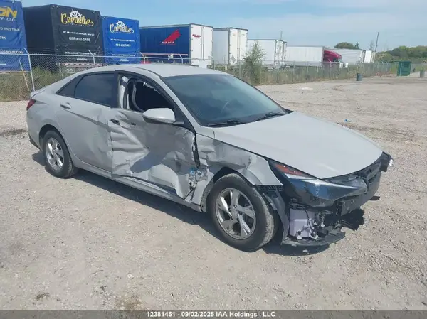 KMHLM4AG4NU298522 2022 HYUNDAI ELANTRA - Image 1