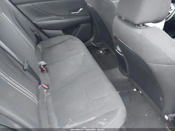 KMHLM4AG4NU314590 2022 HYUNDAI ELANTRA - Image 8