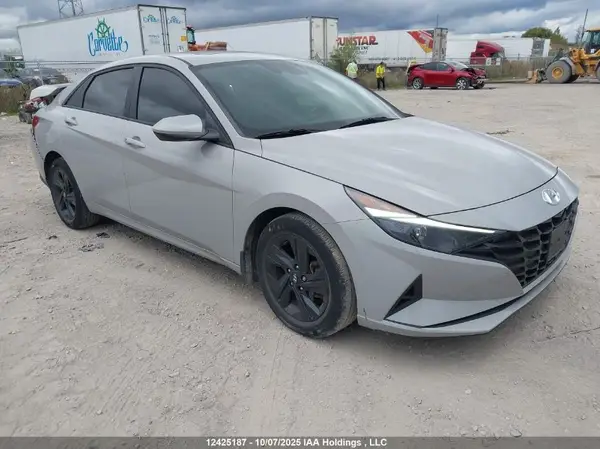 KMHLM4AG4NU318400 2022 HYUNDAI ELANTRA - Image 1