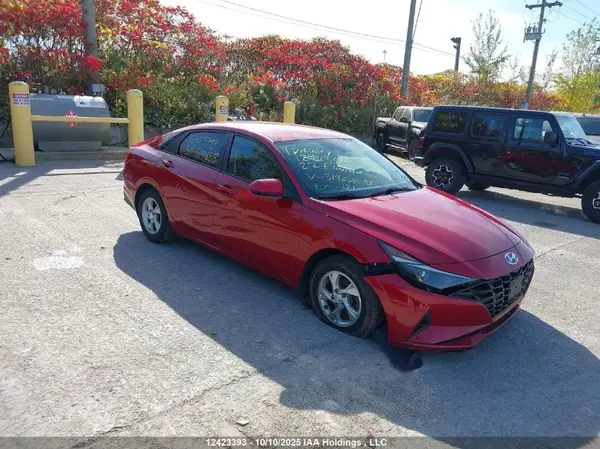 KMHLM4AG4NU319658 2022 HYUNDAI ELANTRA - Image 1