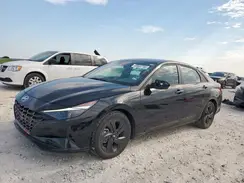 KMHLM4AG4NU322043 2022 HYUNDAI ELANTRA