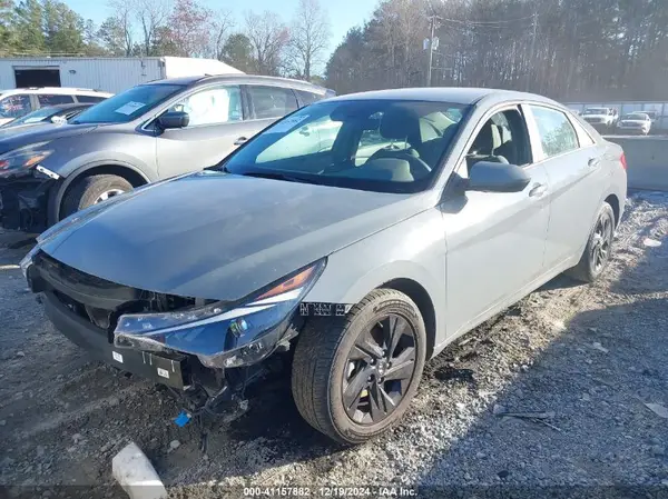 KMHLM4AG4NU331177 2022 HYUNDAI ELANTRA - Image 2