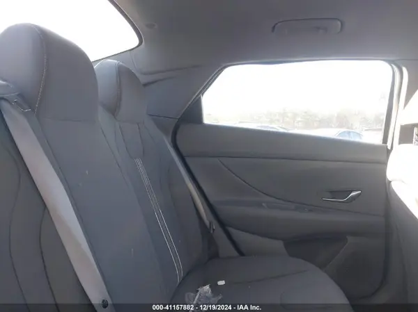 KMHLM4AG4NU331177 2022 HYUNDAI ELANTRA - Image 8