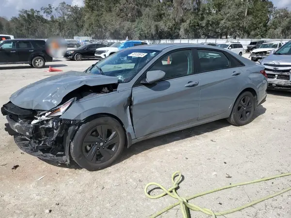 KMHLM4AG4NU339800 2022 HYUNDAI ELANTRA - Image 1