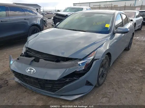 KMHLM4AG4NU344138 2022 HYUNDAI ELANTRA - Image 2
