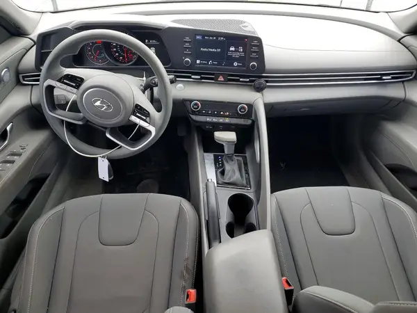 KMHLM4AG4NU351638 2022 HYUNDAI ELANTRA - Image 8