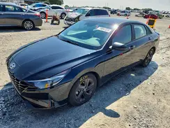 KMHLM4AG4NU355611 2022 HYUNDAI ELANTRA