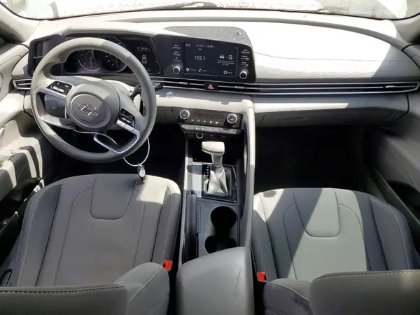 KMHLM4AG4PU371150 2023 HYUNDAI ELANTRA - Image 8