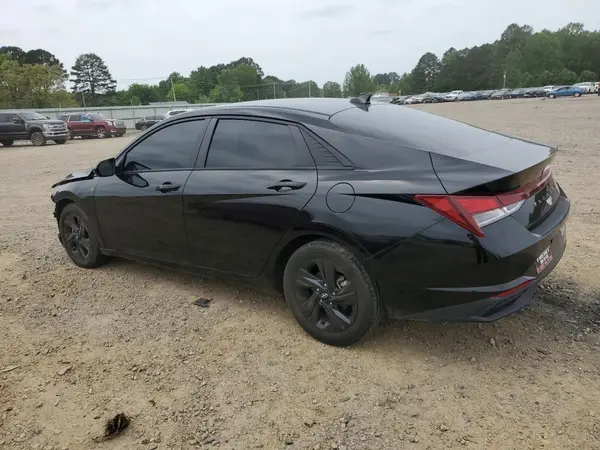 KMHLM4AG4PU382634 2023 HYUNDAI ELANTRA - Image 2