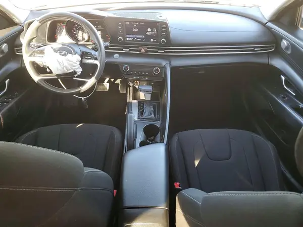 KMHLM4AG4PU391687 2023 HYUNDAI ELANTRA - Image 8