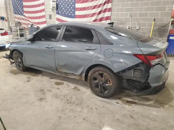 KMHLM4AG4PU392189 2023 HYUNDAI ELANTRA - Image 2