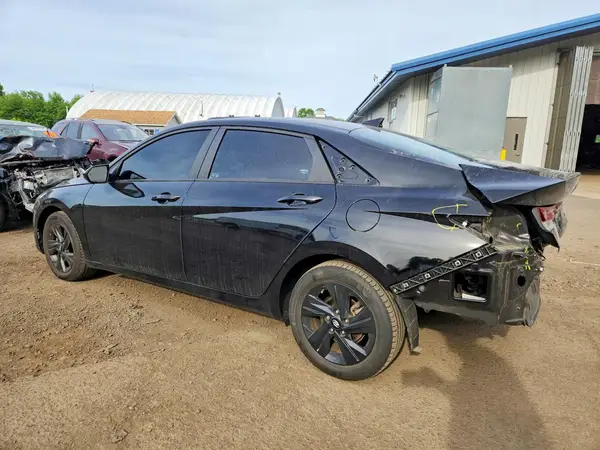 KMHLM4AG4PU393133 2023 HYUNDAI ELANTRA - Image 2