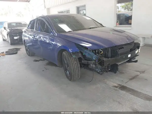 KMHLM4AG4PU409332 2023 HYUNDAI ELANTRA - Image 1