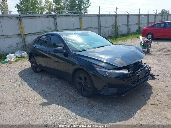 KMHLM4AG4PU425062 2023 HYUNDAI ELANTRA - Image 1