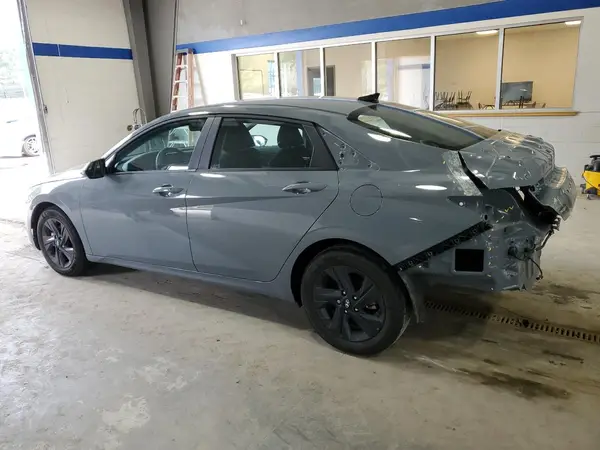 KMHLM4AG4PU444209 2023 HYUNDAI ELANTRA - Image 2