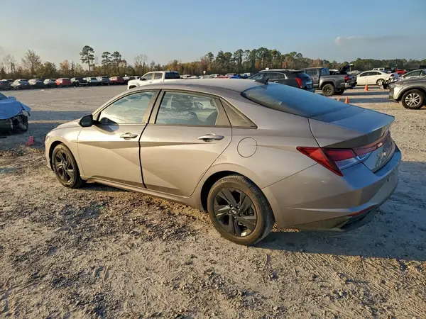 KMHLM4AG4PU445957 2023 HYUNDAI ELANTRA - Image 2