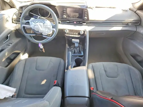 KMHLM4AG4PU454819 2023 HYUNDAI ELANTRA - Image 8