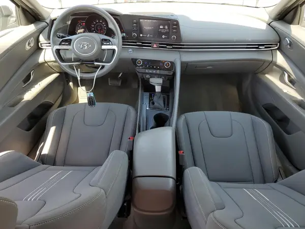 KMHLM4AG4PU454948 2023 HYUNDAI ELANTRA - Image 8
