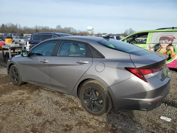 KMHLM4AG4PU460877 2023 HYUNDAI ELANTRA - Image 2