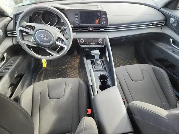 KMHLM4AG4PU465531 2023 HYUNDAI ELANTRA - Image 8