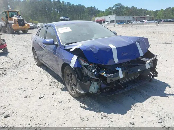KMHLM4AG4PU471412 2023 HYUNDAI ELANTRA - Image 1